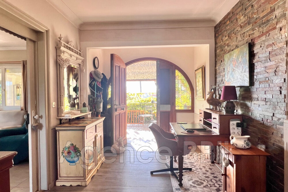  vendre  Maison Saint-Andr-de-la-Roche (06730)