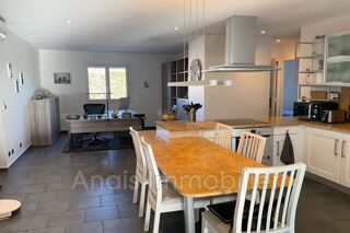  Maison � vendre 4 pi�ces 115 m�