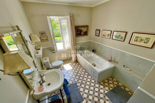  Maison  vendre 9 pices 310 m