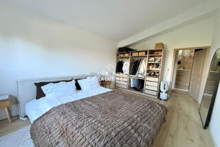 Vente Appartement Charmant loft rénové avec terrasse au coeur de Saint-Rémy-de-Pr Saint-rémy-de-provence