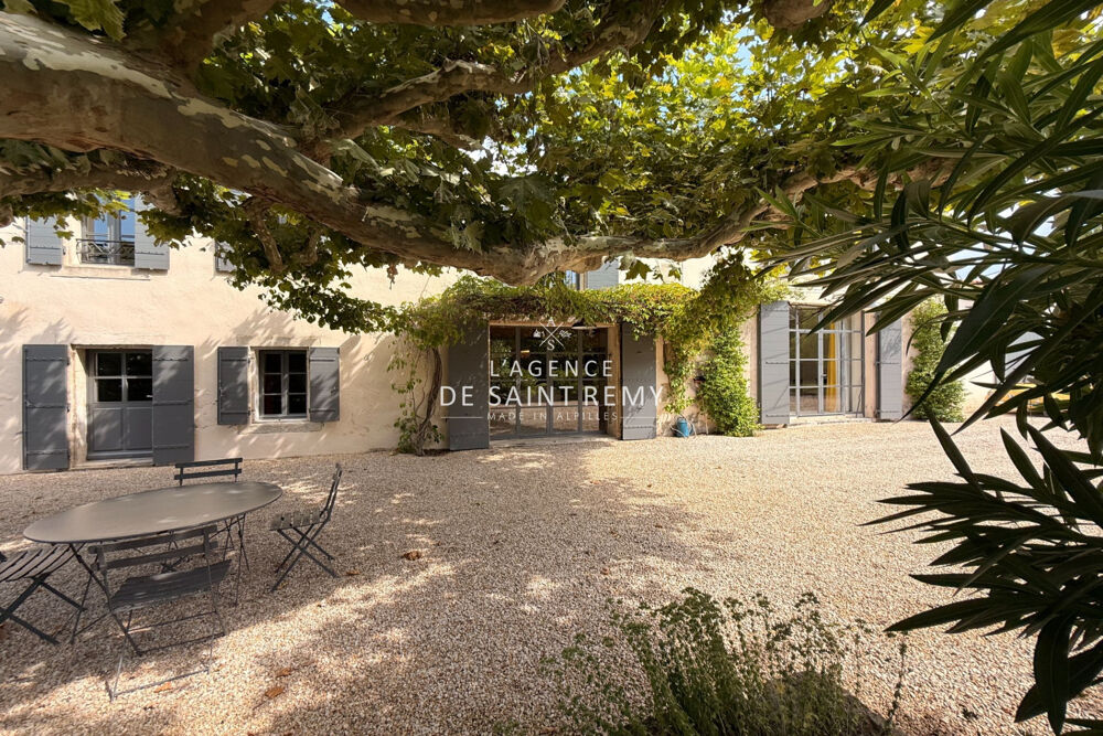 Mas provençal de caractère à vendre à Saint-Rémy-de-Provence,