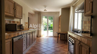  Maison  vendre 6 pices 211 m