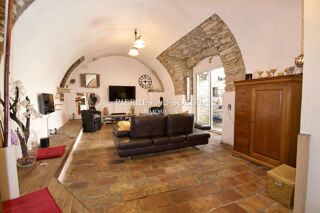  Maison  vendre 4 pices 200 m