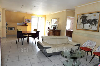  Maison  vendre 12 pices 340 m