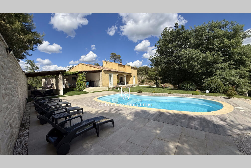 à vendre  Maison Brue-Auriac (83119)