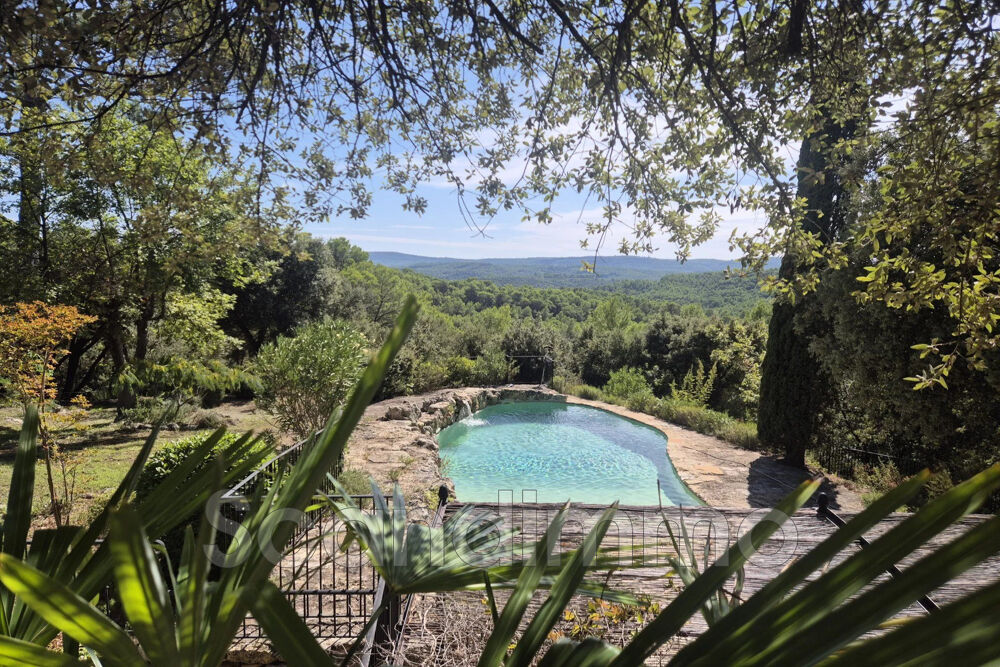 � vendre  Maison Saint-Antonin-du-Var (83510)