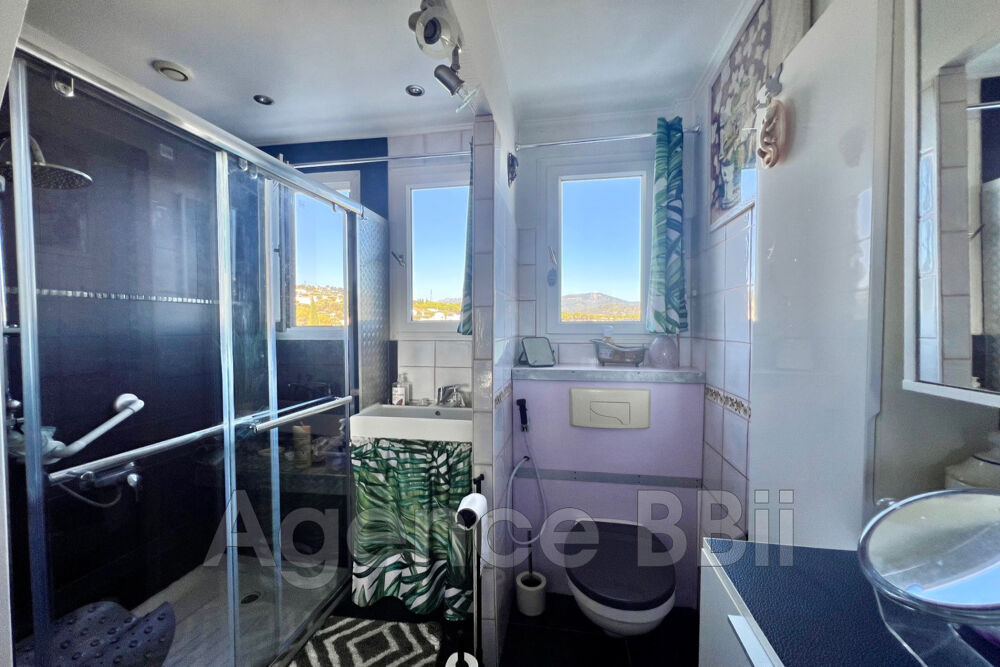  vendre  Maison Saint-Andr-de-la-Roche (06730)