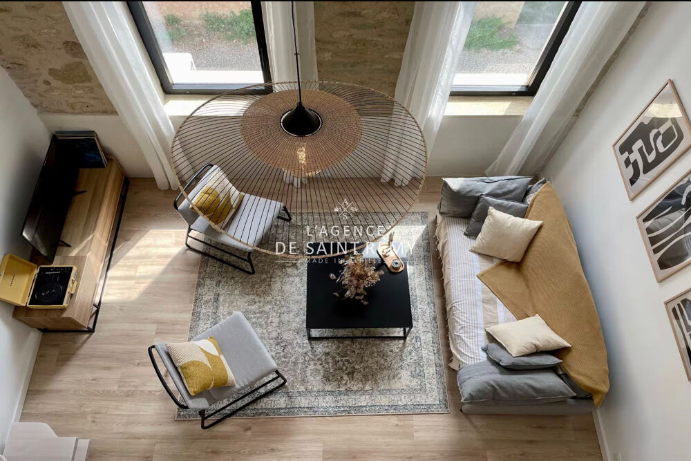 Maison 1 pièce 50 m² · à Eyguières · 50 m² · 231 000 €