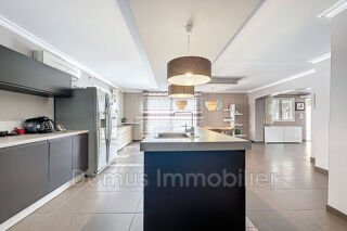  Maison  vendre 7 pices 200 m