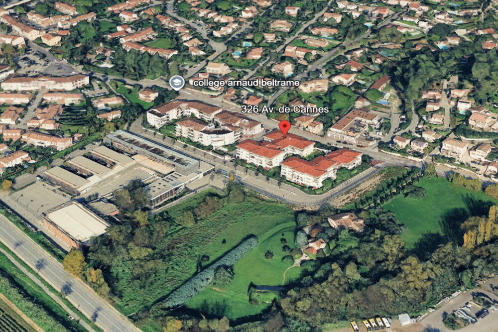 Vente Parking/Garage GARAGE 13 M² : VILLA  ADRIENNE Pégomas
