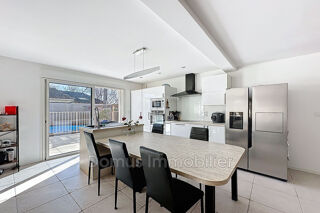  Maison � vendre 5 pi�ces 105 m� Mori�res-l�s-avignon