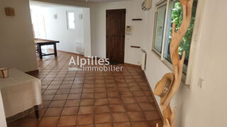  Maison  vendre 6 pices 211 m