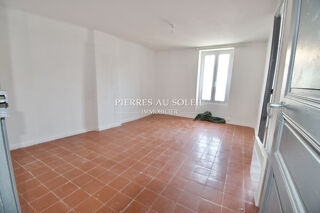  Appartement à louer 3 pièces 90 m²