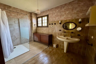  Maison � vendre 7 pi�ces 210 m�