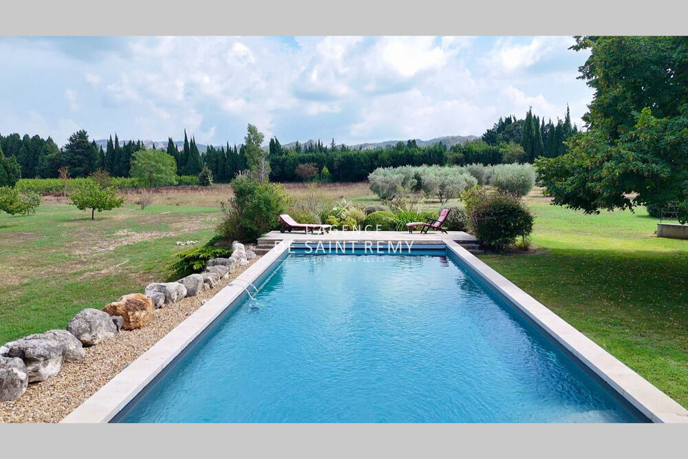 à vendre  Maison Saint-Rémy-de-Provence (13210)
