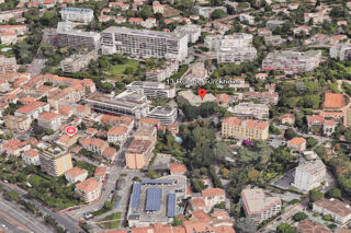  Parking / Garage � vendre 19 m� Cannes