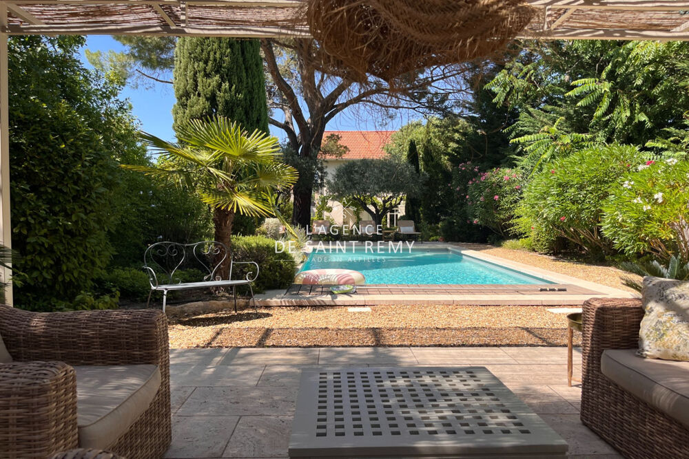 à vendre  Maison Saint-Rémy-de-Provence (13210)