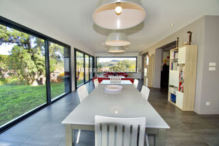  Maison à vendre 8 pièces 230 m²