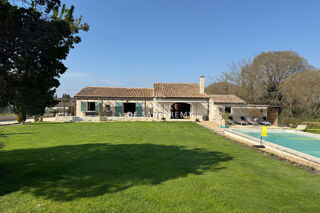  Maison � vendre 6 pi�ces 200 m�