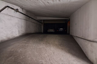 Parking / Garage à vendre 