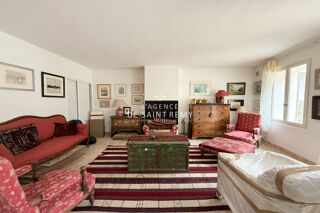  Maison  vendre 8 pices 220 m