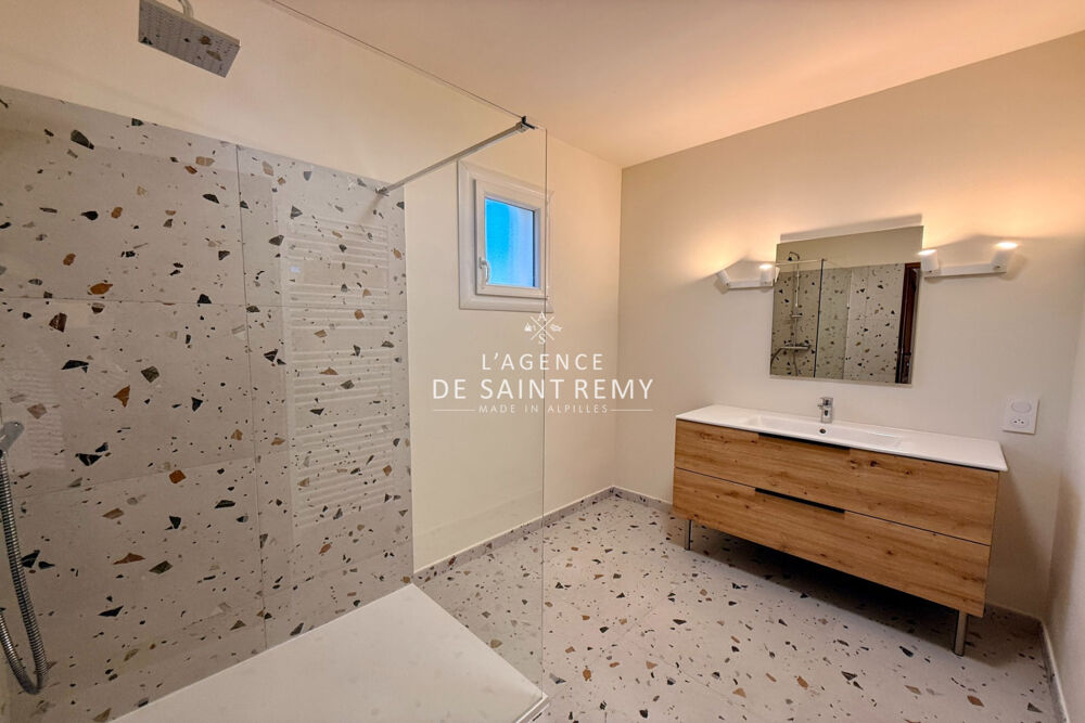 à vendre  Maison Saint-Rémy-de-Provence (13210)