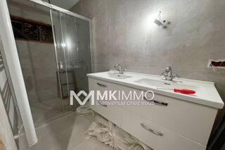  Appartement à louer 3 pièces 10 m²