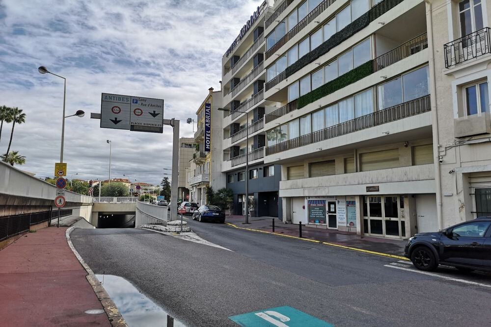 Vente Parking/Garage GARAGE 14 M² : BANANE CANNES Cannes