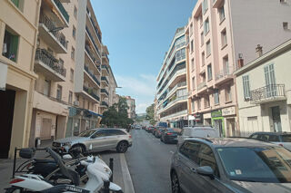  Parking / Garage  vendre 13 m