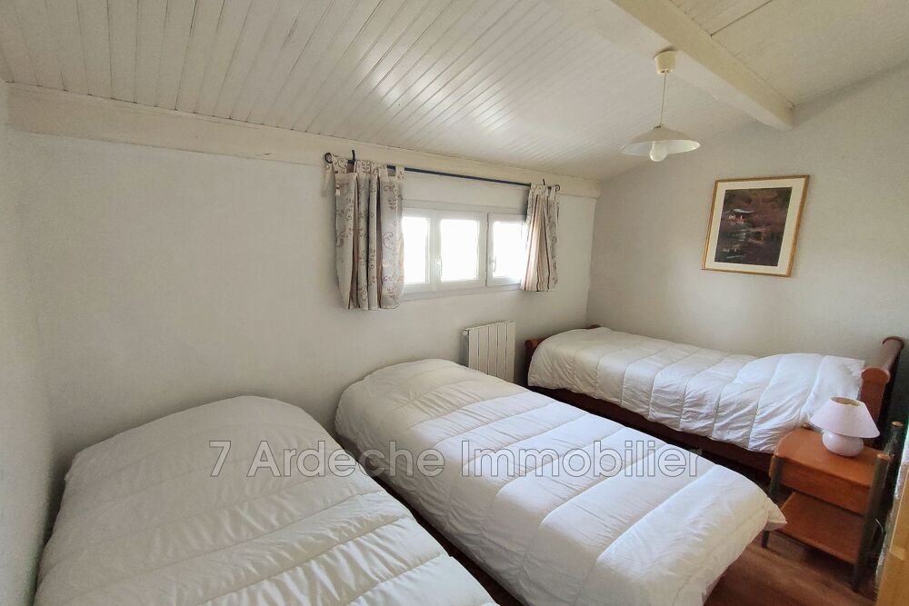 à vendre  Maison Villeneuve-de-Berg (07170)