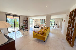  Maison à vendre 9 pièces 302 m²