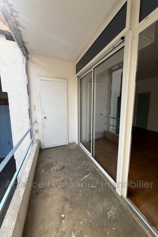  Appartement à louer 3 pièces 53 m²