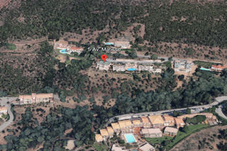  Parking / Garage � vendre 