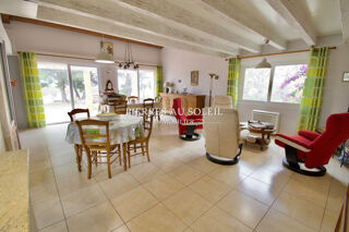  Maison à vendre 8 pièces 227 m²