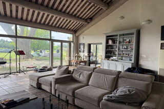  Maison  vendre 8 pices 160 m