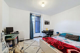  Maison � vendre 15 + pi�ces 323 m�