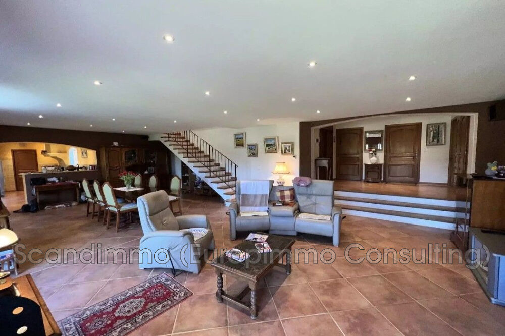 � vendre  Maison Cotignac (83570)