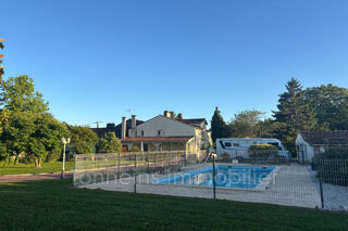  Maison � vendre 8 pi�ces 240 m�