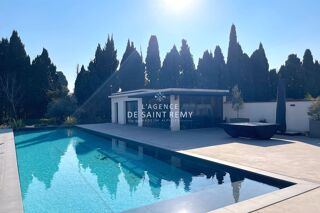  Maison  vendre 6 pices 260 m