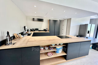  Maison  louer 11 pices 430 m