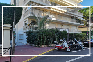  Parking / Garage  vendre 