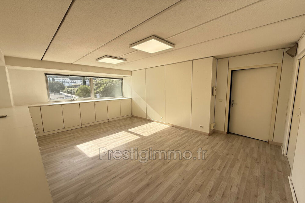   professionnel bureau Vallauris