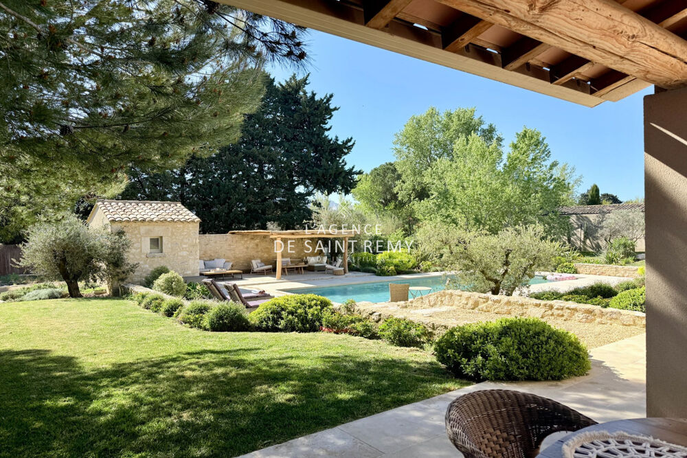 Magnifique mas contemporain de charme avec vue. Charme et Mode