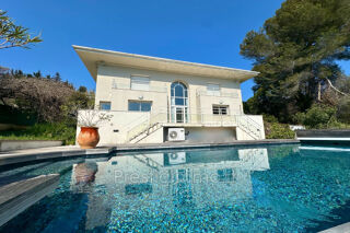  Maison à louer 5 pièces 150 m²