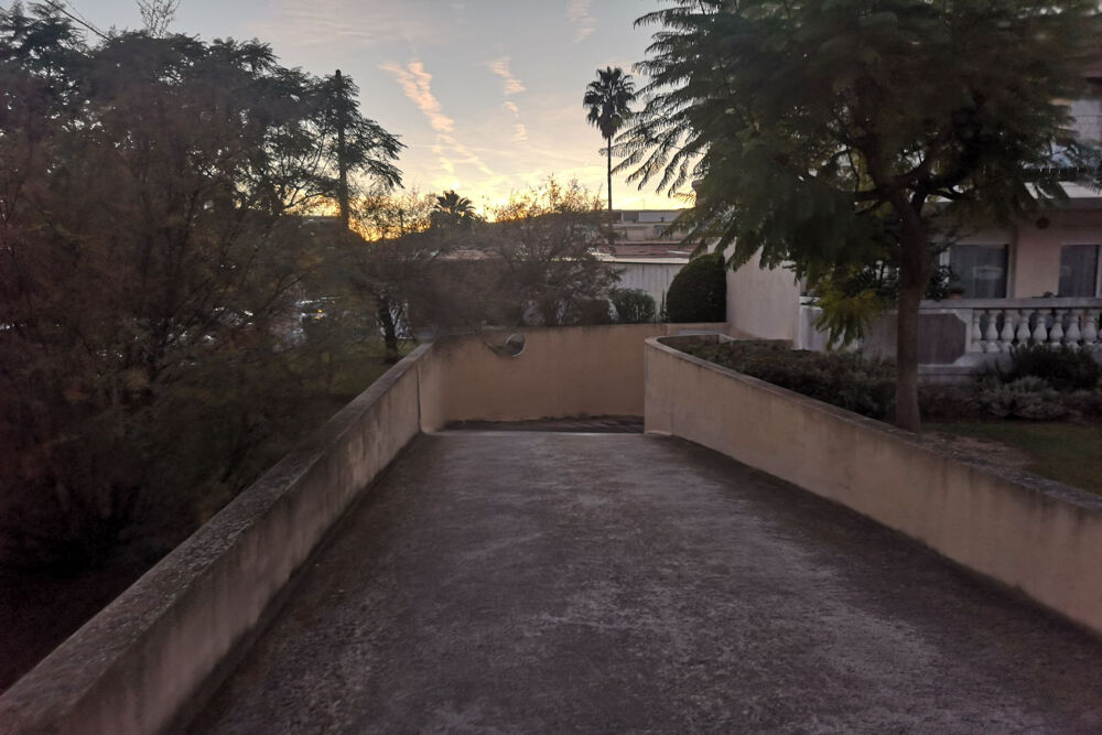 Vente Parking/Garage GARAGE 12,5 M² : GOLF JUAN Golfe-juan