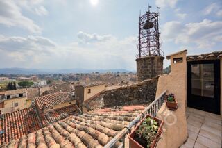  Maison  vendre 8 pices 376 m