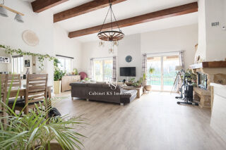  Maison à vendre 12 pièces 277 m²