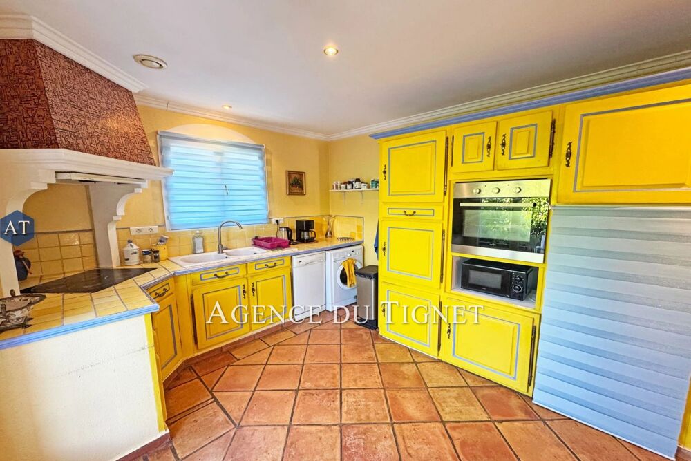 � vendre  Maison Saint-C�zaire-sur-Siagne (06530)