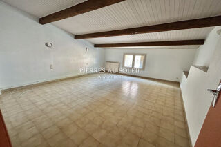  Appartement à louer 4 pièces 88 m²