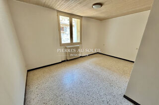  Appartement à louer 4 pièces 82 m²